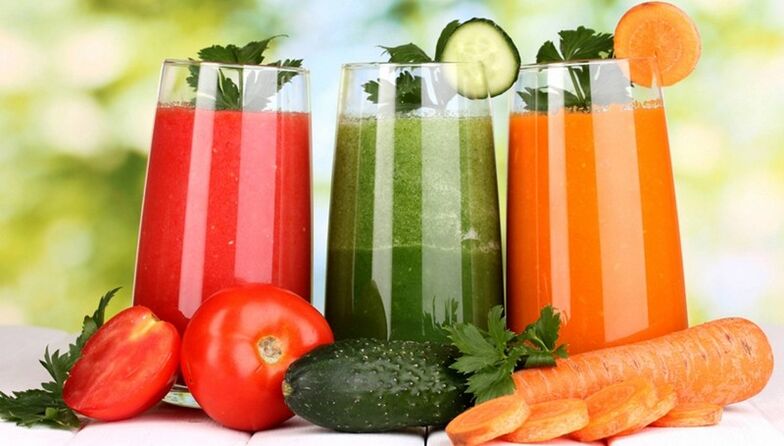 Jus sayuran rendah kalori pada menu diet minuman