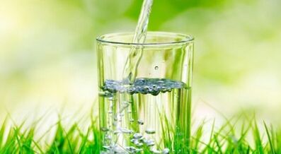 Peraturan untuk mematuhi diet minum untuk penurunan berat badan